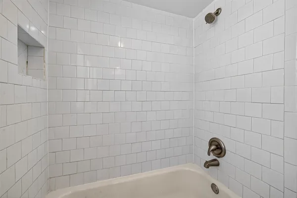 $2,750 | 1535 Beaconshire, Houston, TX 77077