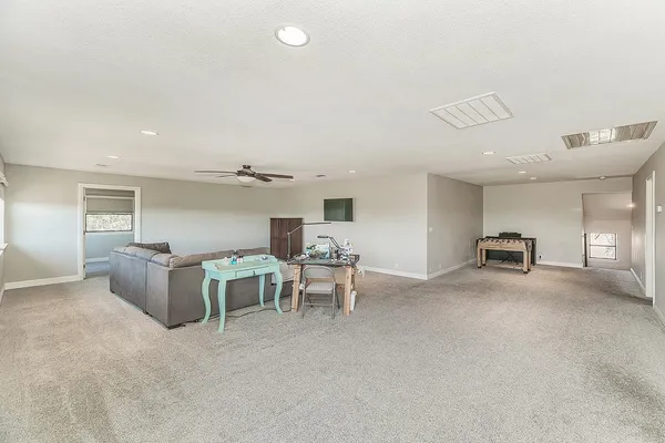 $899,000 | 14049 Oak View Drive, Prather, CA 93651