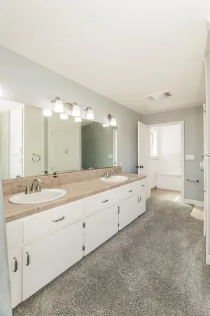 $899,000 | 14049 Oak View Drive, Prather, CA 93651