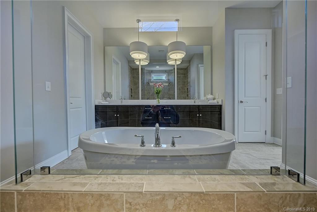 130 Overlook Ridge Lane Davidson, NC 28036 - Photo 17 of 36 Gallery Image 17