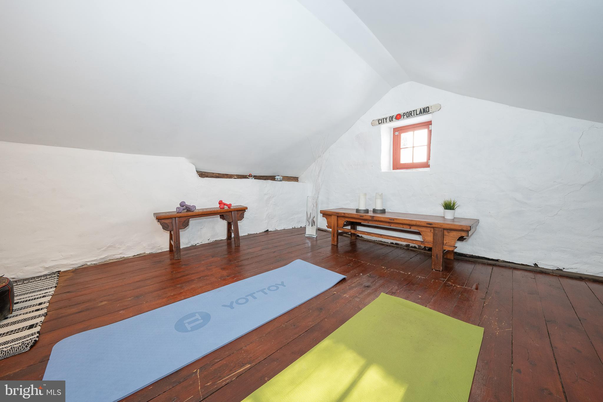 250 Warwick Road Elverson, PA 19520 - Photo 25 of 54 Studio/Art