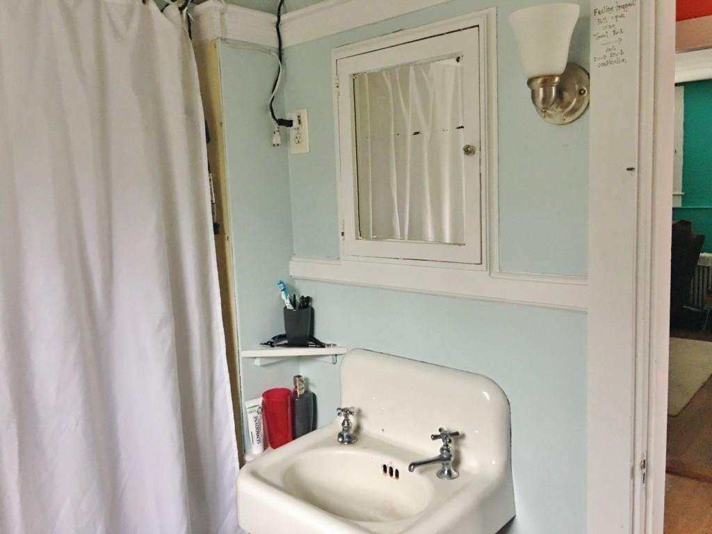 19 Coleman Avenue Kittery Point, ME 03905 - Photo 16 of 30 Photo