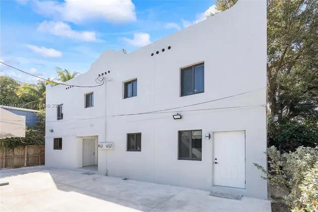 a view of a white building