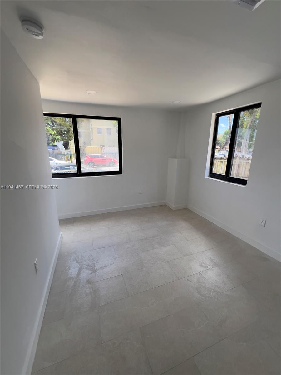 418 Northwest 9th Avenue Miami, FL 33128 - Photo 8 of 25