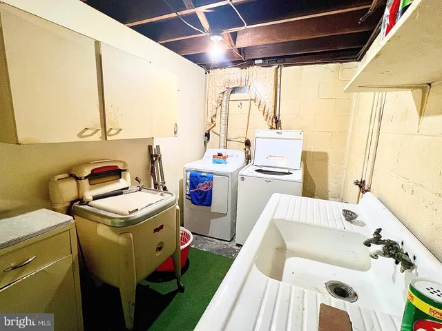 a room with musical instruments