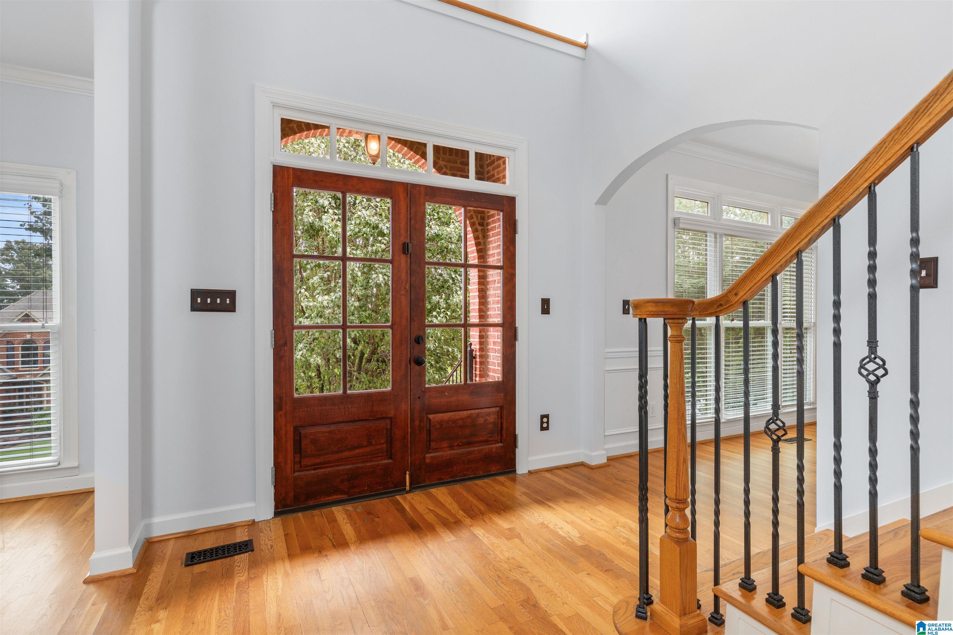 5155 Sapphire Ridge Hoover, AL 35244 - Photo 4 of 63 Gallery Image 4
