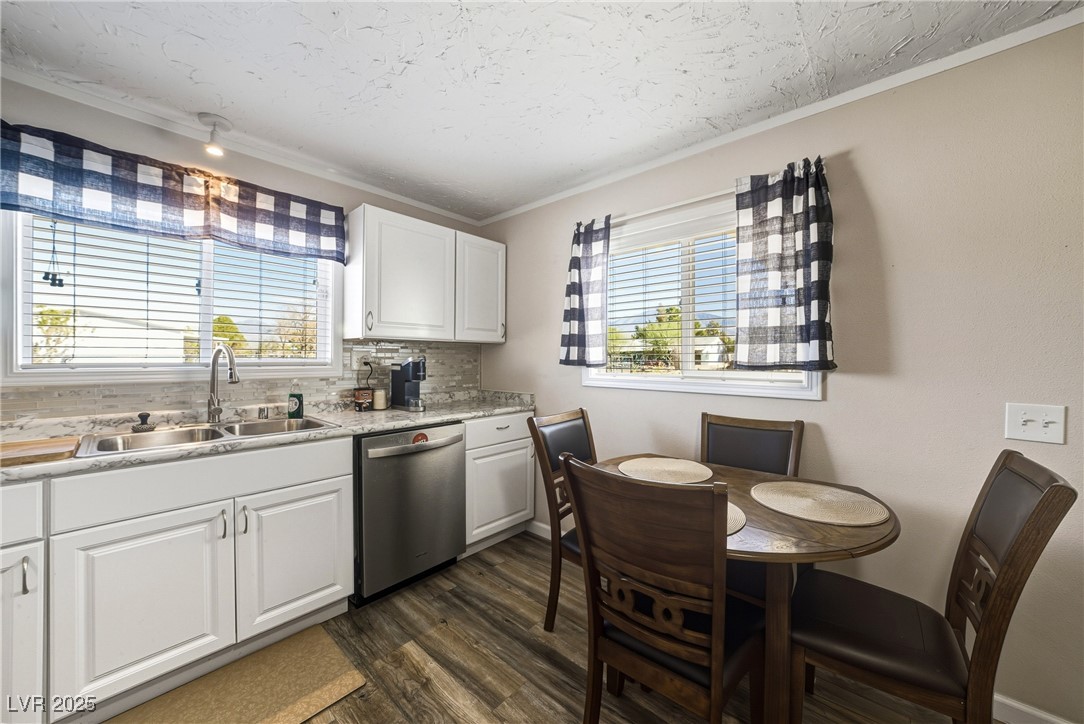 3820 Leonard Street Pahrump, NV 89060 - Photo 12 of 34