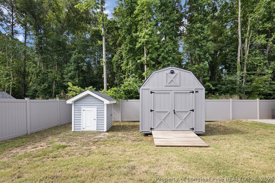 6932 Running Fox Road Hope Mills, NC 28348 - Photo 35 of 39