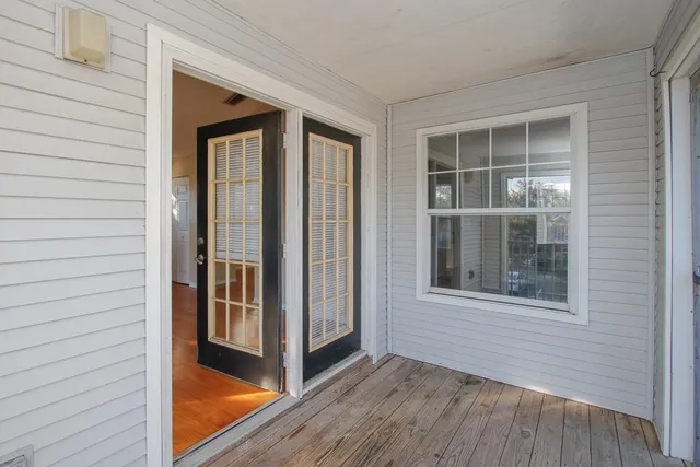 a view of an entryway of house