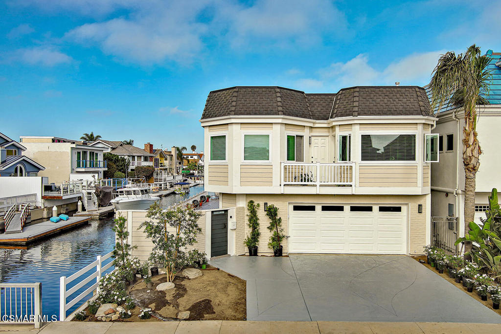 2014 Peninsula Road Oxnard, CA 93035 - Photo 8 of 76