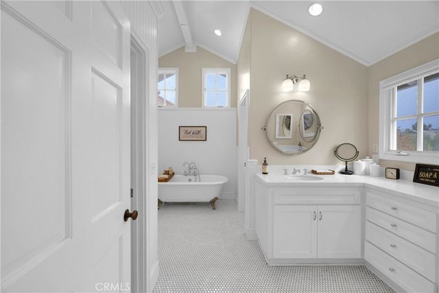 $3,000,000 | 23181 Via Celeste, Coto de Caza, CA 92679