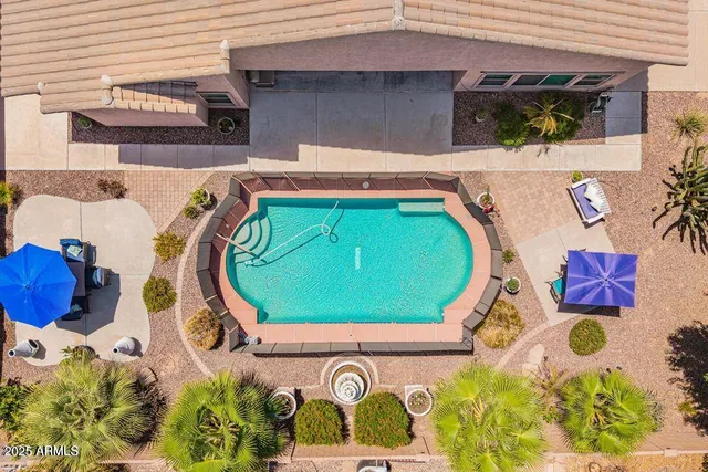 with front view of a house with garden