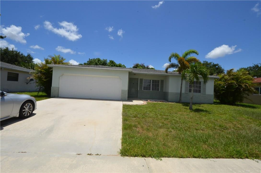 10670 Emperor Street Boca Raton, FL 33428 - Photo 3 of 9 Photo 3