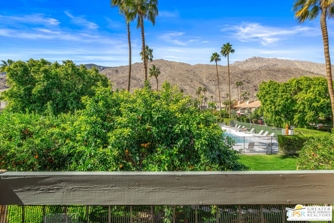 2029 Ramitas Way Palm Springs, CA 92264 - Photo 24 of 41 a view of a street