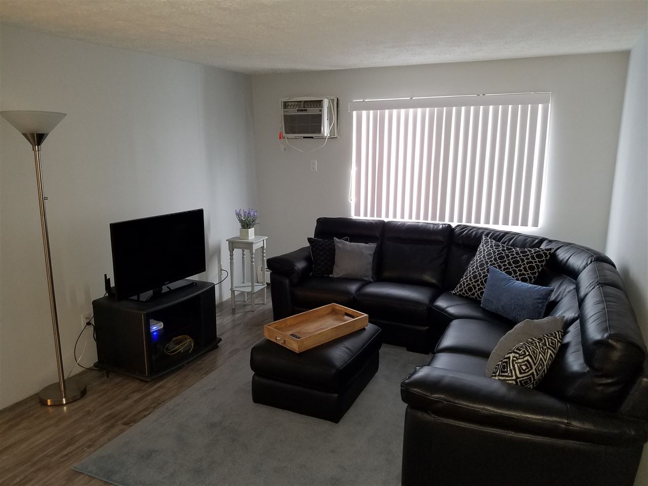 555 Calef Road, Unit 12 Manchester, NH 03103 - Photo 10 of 19 Gallery Image 10