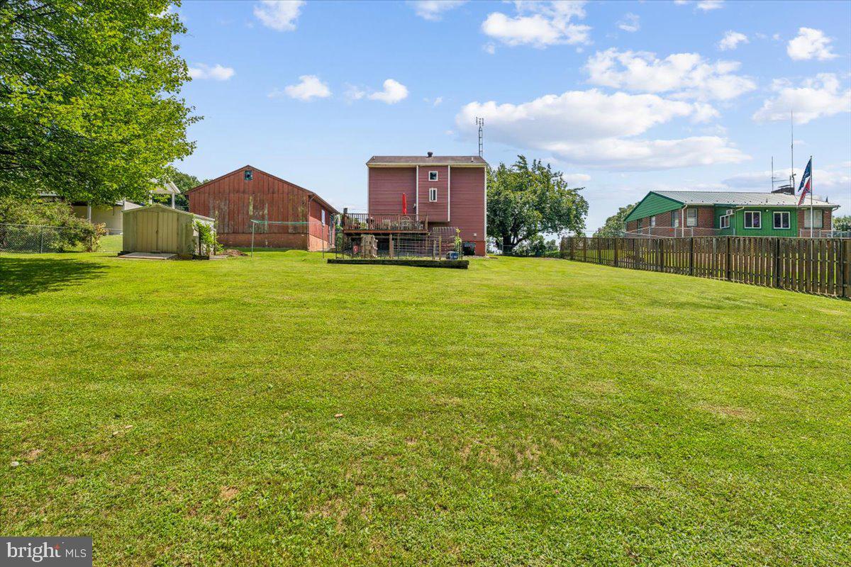 6936 Linganore Road Frederick, MD 21701 - Photo 30 of 33 a house view with a garden space