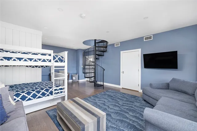 $3,250 | 14 East Pointe Lane, Unit 14, South Kingstown, RI 02879