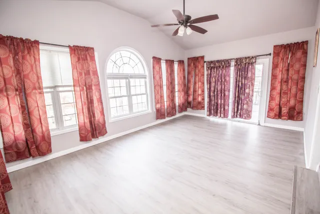 $118,000 | 736 14th Street, Moline, IL 61265