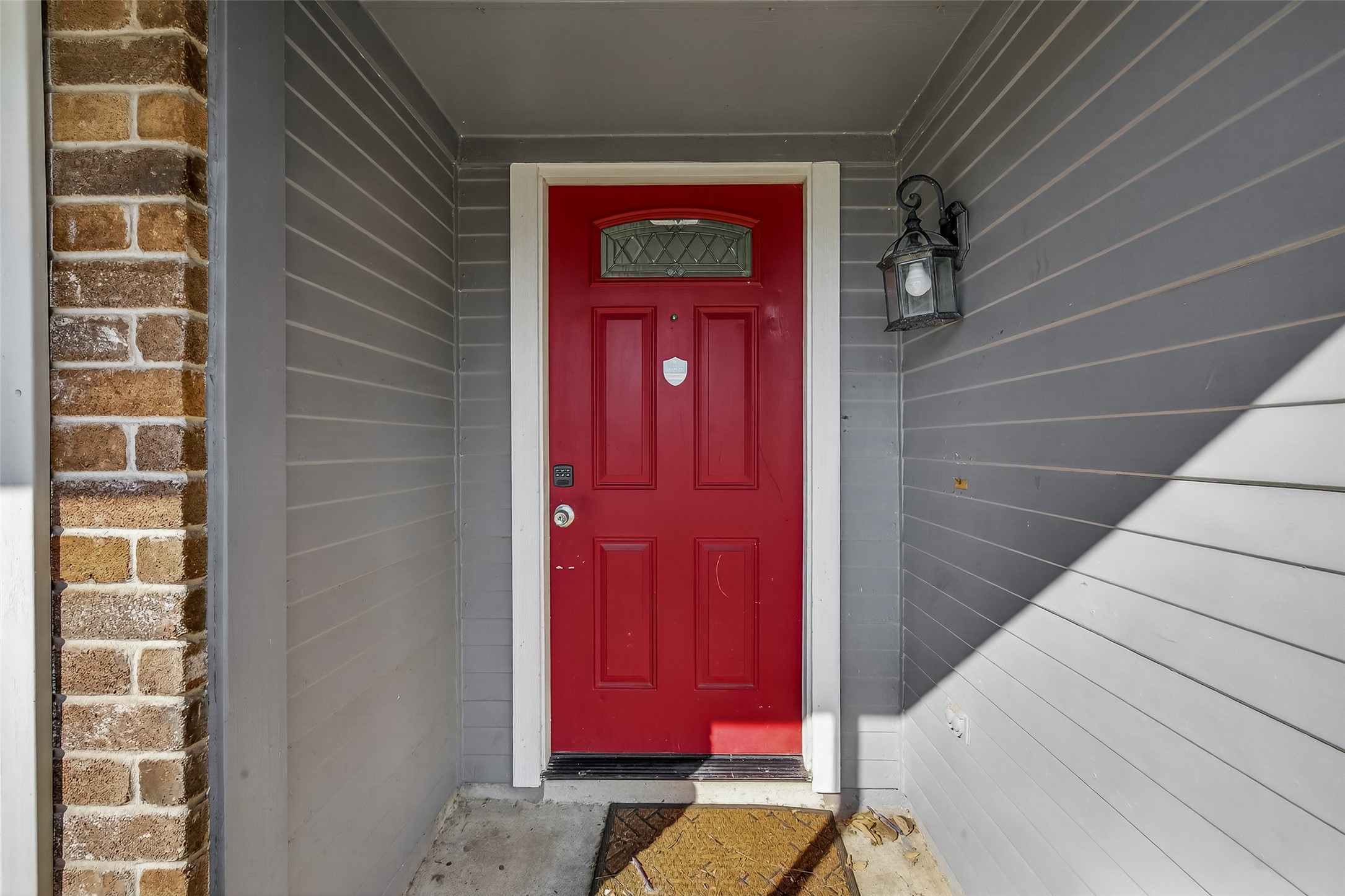 7622 Poitiers Drive Houston, TX 77071 - Photo 2 of 37 a view of a door of the house