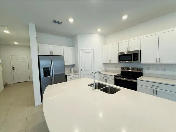 $2,045 | 2264 Paravane Way, Wesley Chapel, FL 33543