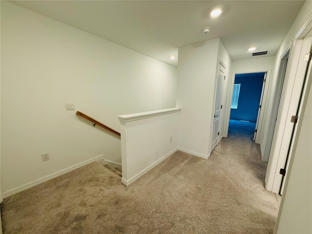 2264 Paravane Way Wesley Chapel, FL 33543 - Photo 19 of 30