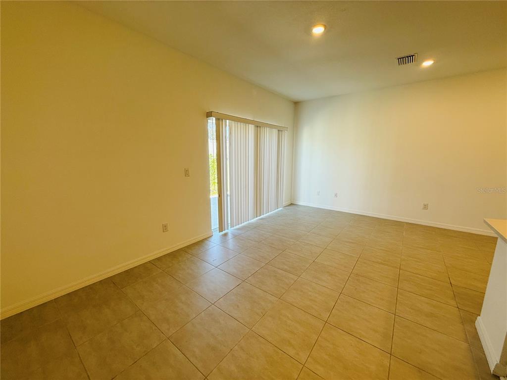 2264 Paravane Way Wesley Chapel, FL 33543 - Photo 6 of 30