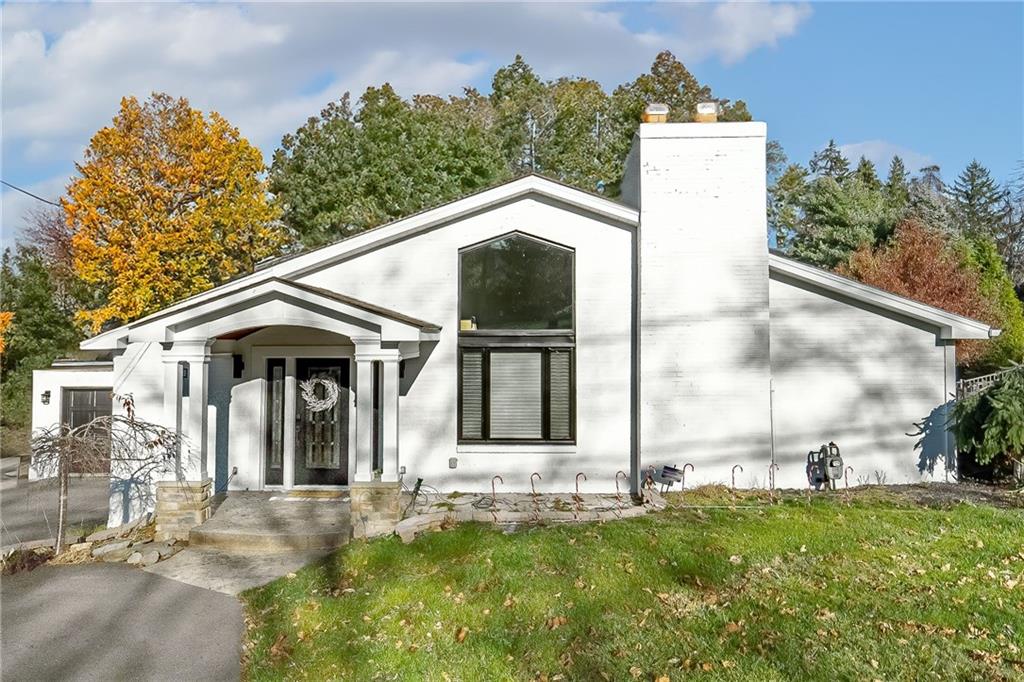 1725 Beaver Grade Road Coraopolis, PA 15108 - Photo 29 of 29 Gallery Image 29