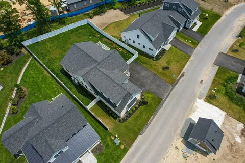 $1,195,000 | 17 Josiah Path, Falmouth, MA 02540