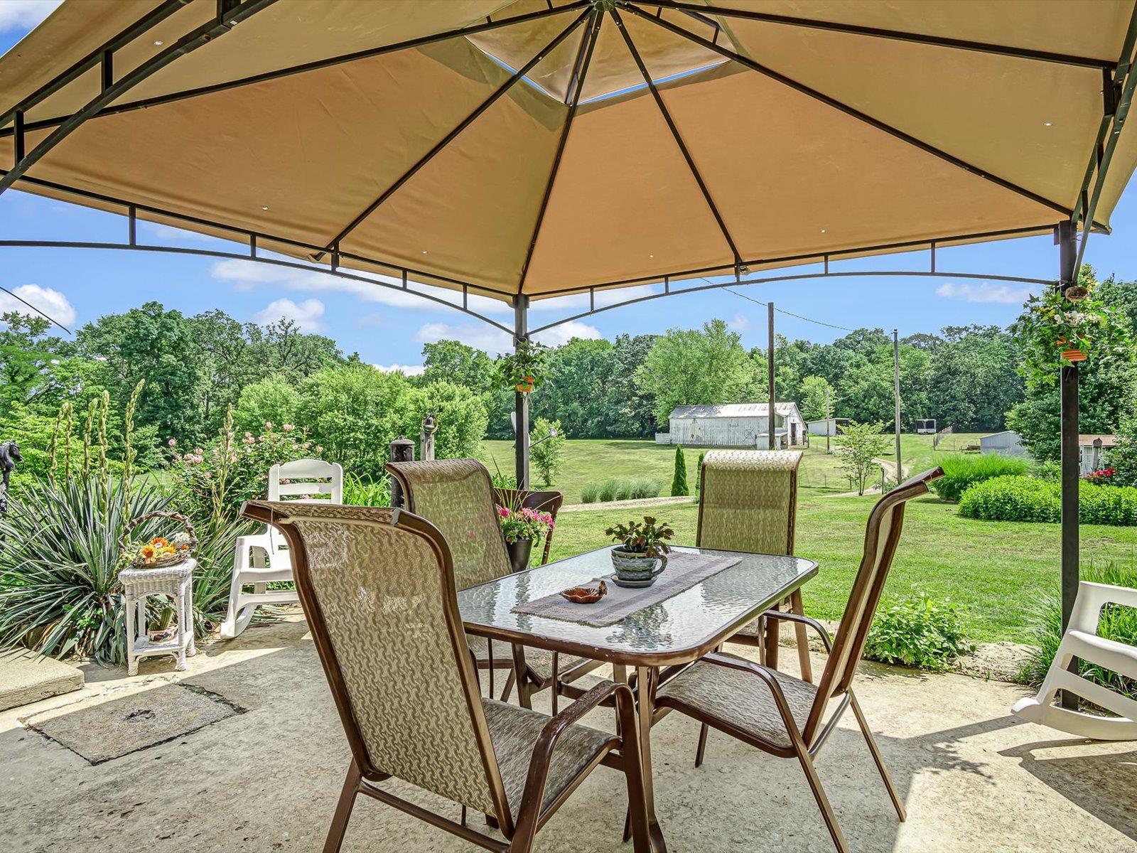 2100 Beckmann Road Lenzburg, IL 62255 - Photo 20 of 36