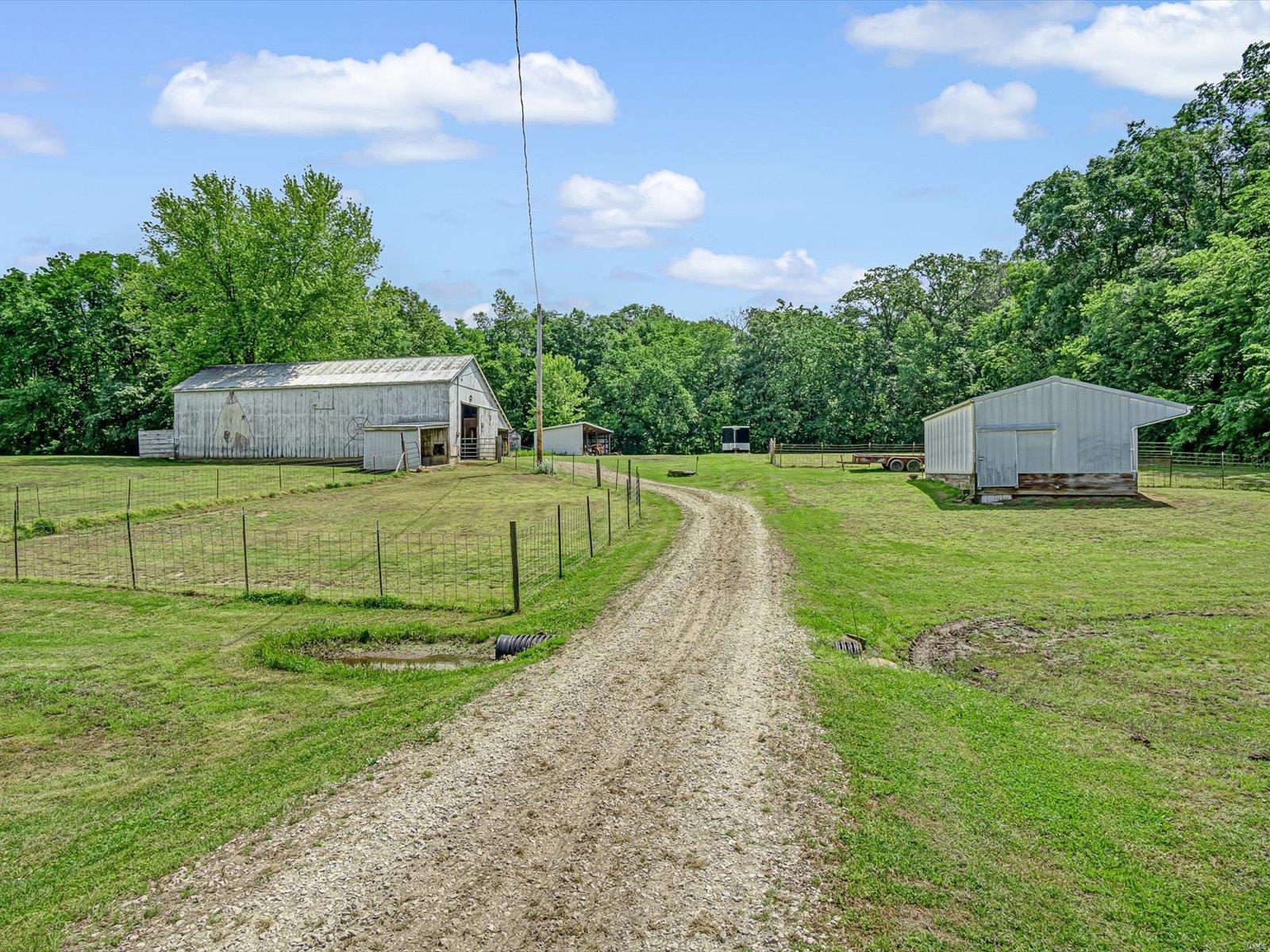 2100 Beckmann Road Lenzburg, IL 62255 - Photo 25 of 36