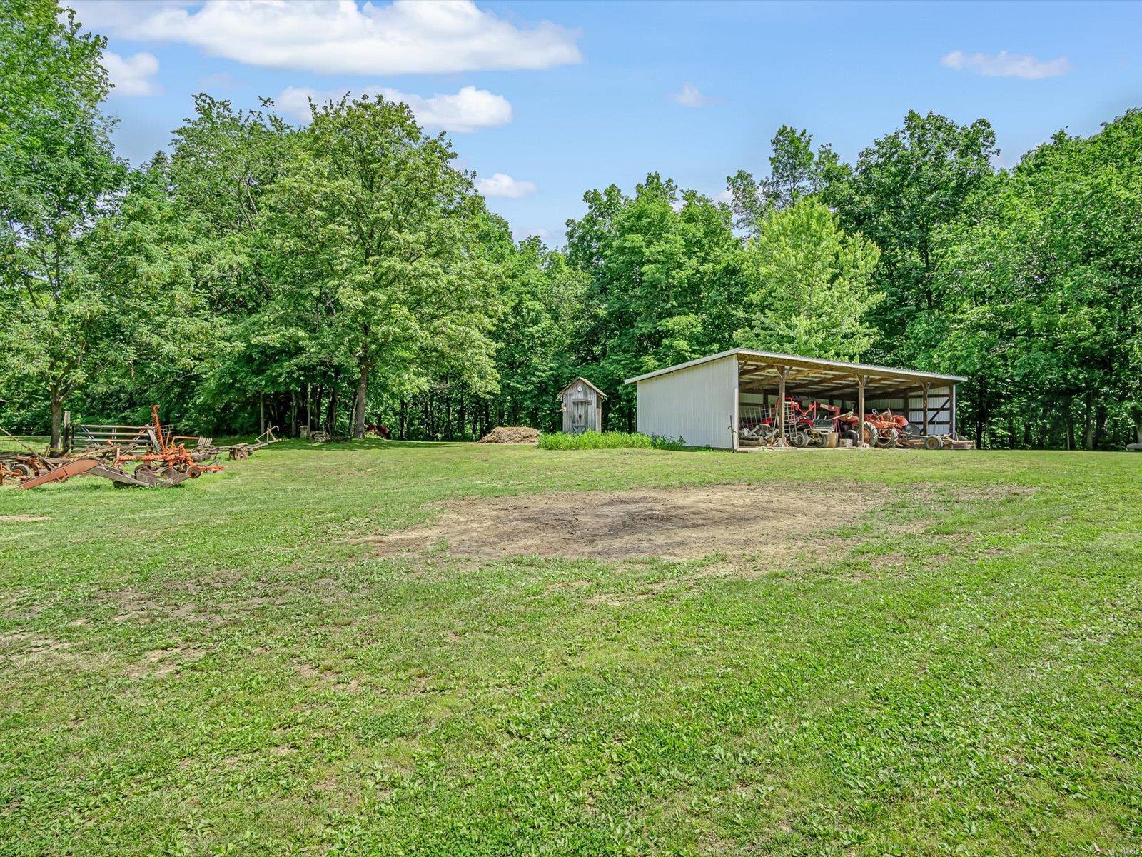 2100 Beckmann Road Lenzburg, IL 62255 - Photo 29 of 36