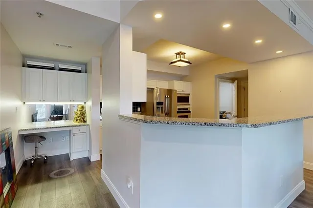 $430,000 | 3275 Lenox Road Northeast, Unit 413, Atlanta, GA 30324