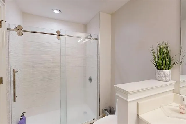 $430,000 | 3275 Lenox Road Northeast, Unit 413, Atlanta, GA 30324