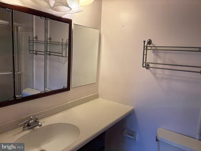 $350,000 | 1706 Julie Court, Bensalem, PA 19020