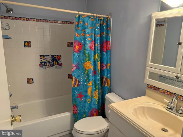 $350,000 | 1706 Julie Court, Bensalem, PA 19020