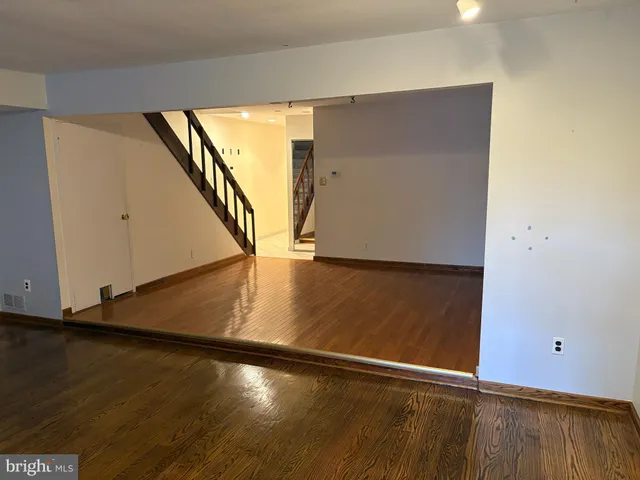 $350,000 | 1706 Julie Court, Bensalem, PA 19020