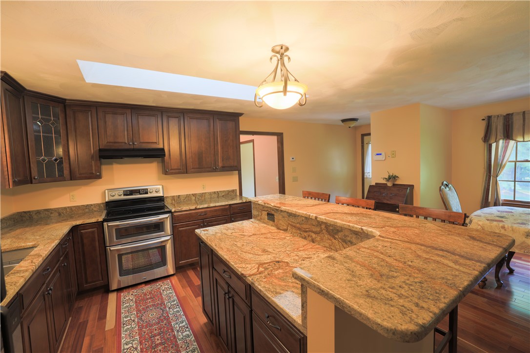340 Greenville Road North Smithfield, RI 02896 - Photo 20 of 50 Kitchen