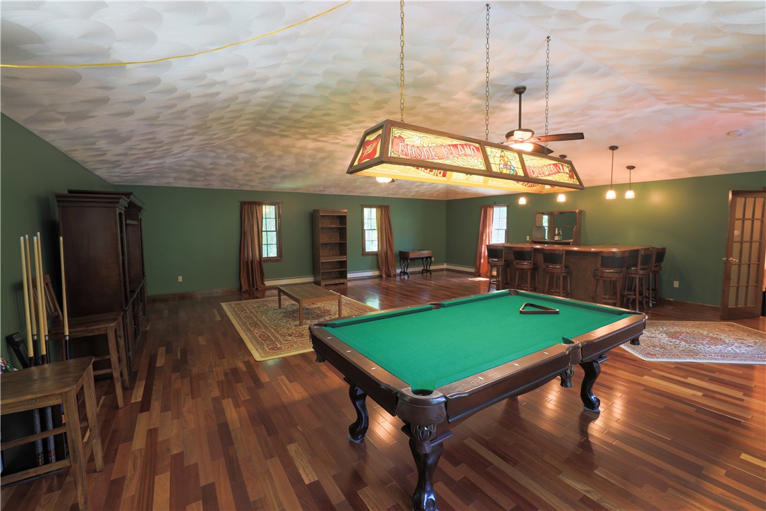 340 Greenville Road North Smithfield, RI 02896 - Photo 45 of 50 Great Room