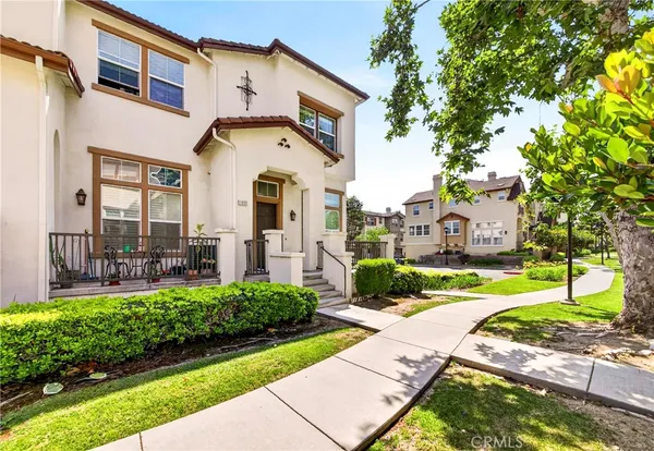 $4,200 | 2031 Arnold Way, Fullerton, CA 92833