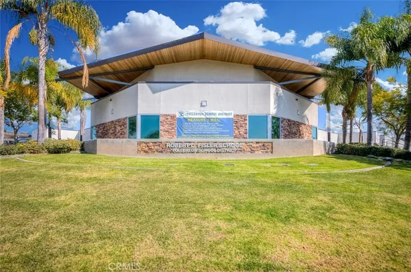 $4,200 | 2031 Arnold Way, Fullerton, CA 92833