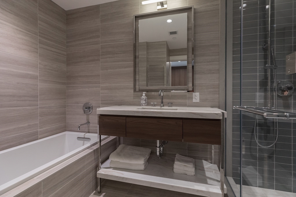 40 Trinity Place, Unit 1602 Boston, MA 02116 - Photo 13 of 31