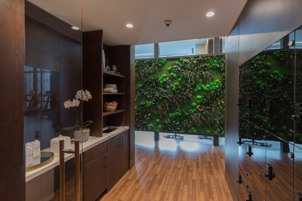 40 Trinity Place, Unit 1602 Boston, MA 02116 - Photo 17 of 31
