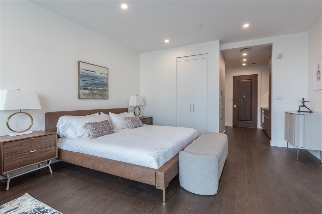 40 Trinity Place, Unit 1602 Boston, MA 02116 - Photo 6 of 31