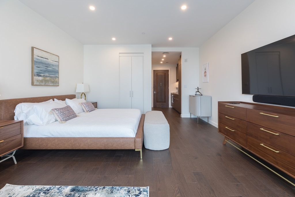 40 Trinity Place, Unit 1602 Boston, MA 02116 - Photo 8 of 31