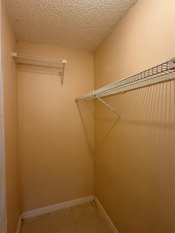 $1,900 | 4027 Summit Valley Drive, Houston, TX 77082