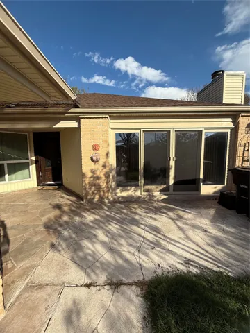 $1,900 | 4027 Summit Valley Drive, Houston, TX 77082