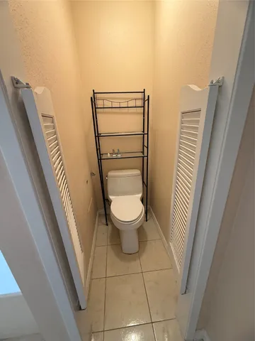 $1,900 | 4027 Summit Valley Drive, Houston, TX 77082