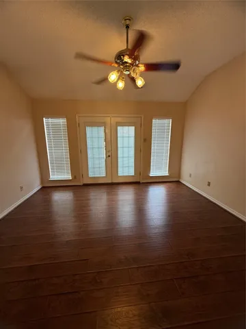 $1,900 | 4027 Summit Valley Drive, Houston, TX 77082