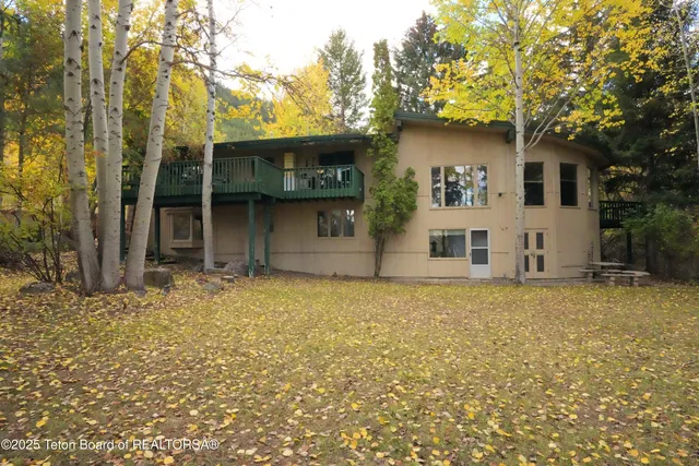 $2,650,000 | 515 Pine Drive, Jackson, WY 83001