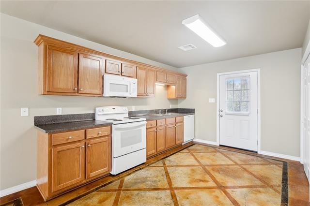 48351 Woodhaven Road Tickfaw, LA 70466 - Photo 6 of 17